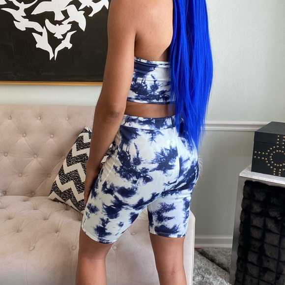 Fashion Nova Confidence Boost Blue Tie Dye Biker Shorts Set with Orange Tassels - Picture 8 of 12